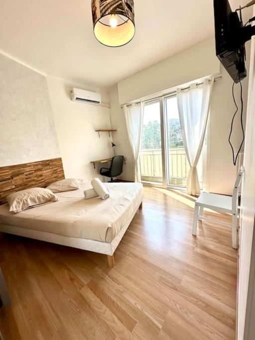 Appartement Avec 4 Chambres Doubles - Proche De La Mer, Des Transports Et De La Promenade Des Anglais Nice Exterior photo