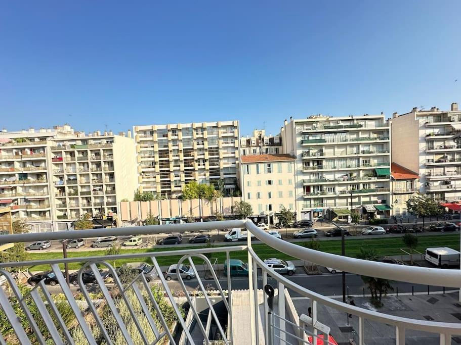 Appartement Avec 4 Chambres Doubles - Proche De La Mer, Des Transports Et De La Promenade Des Anglais Nice Exterior photo
